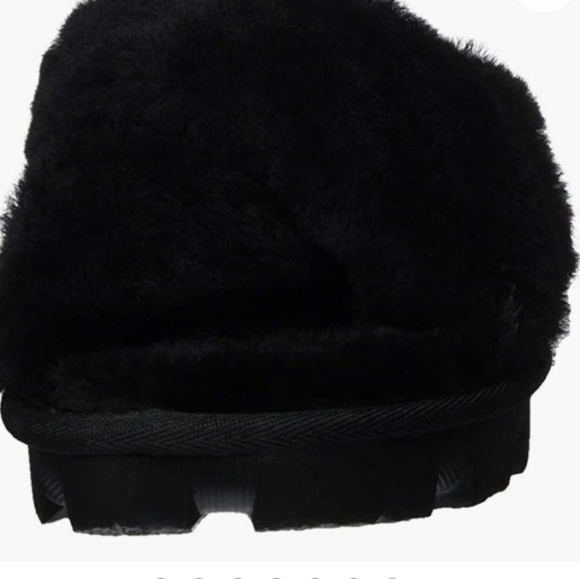 UGG FLUFETTE CROSSOVER SLIDE SIZE 8/RUNS LARGE/BLACK/WORN A FEW TIMES/HAS BOX - Picture 4 of 4